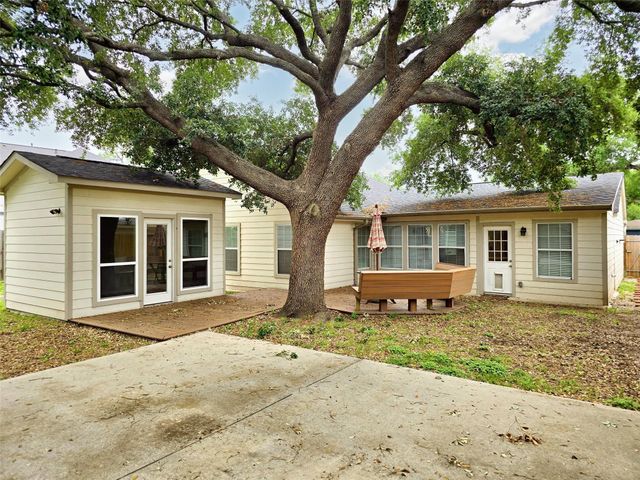 1446 Curtin Street, Houston, TX 77018