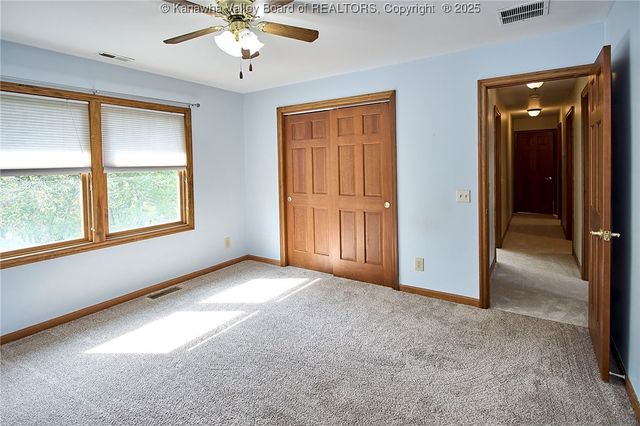 106 Vista Lane, Hurricane, WV 25226