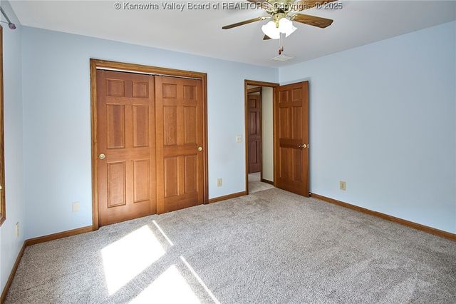 106 Vista Lane, Hurricane, WV 25226