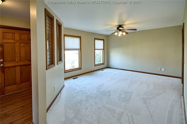 106 Vista Lane, Hurricane, WV 25226