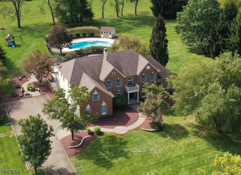221 Johns Lane, Branchburg Twp., NJ 08853 — exterior