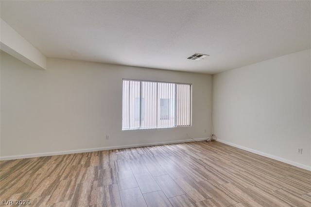 5025 Glittering Star Court, Las Vegas, NV 89130