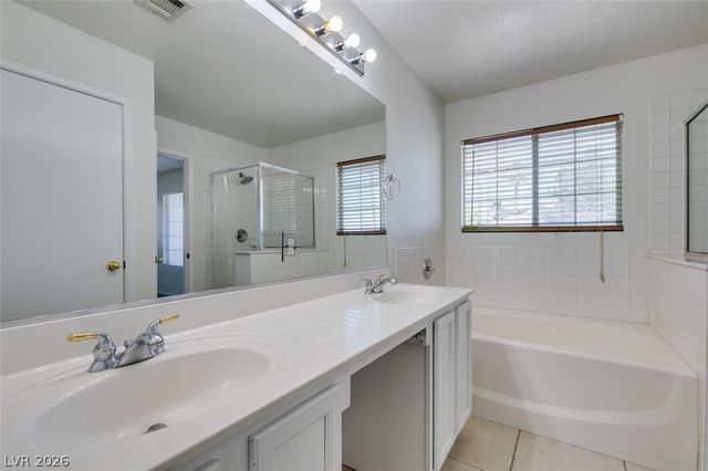 5025 Glittering Star Court, Las Vegas, NV 89130