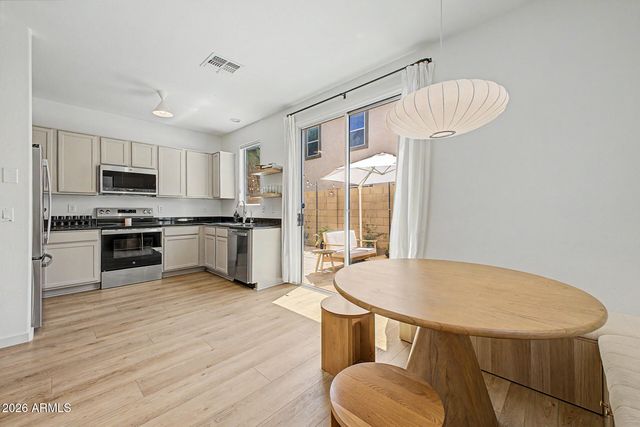 4157 E MILKY Way, Gilbert, AZ 85295