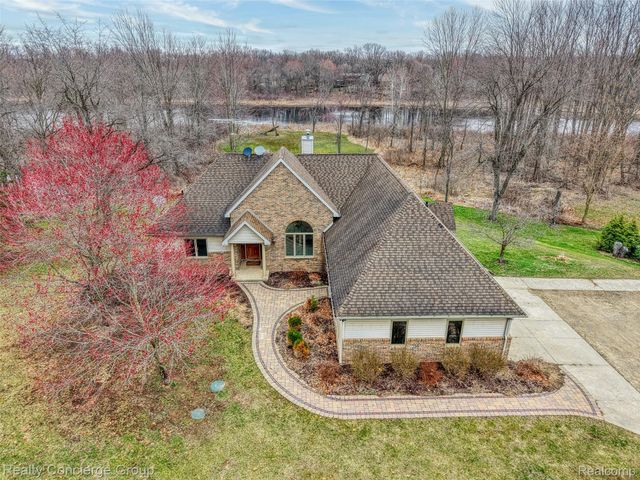 6400 Sober Road, Conway Township, MI 48836