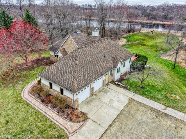 6400 Sober Road, Conway Township, MI 48836