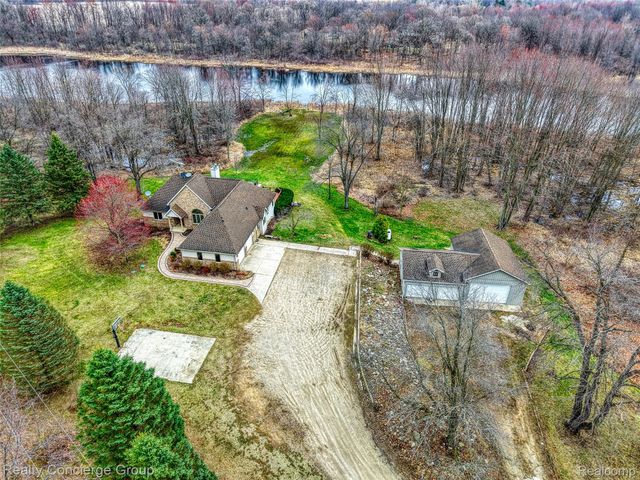 6400 Sober Road, Conway Township, MI 48836