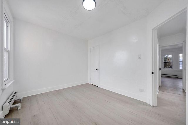 163 SPRINGTON RD, Upper Darby, PA 19082