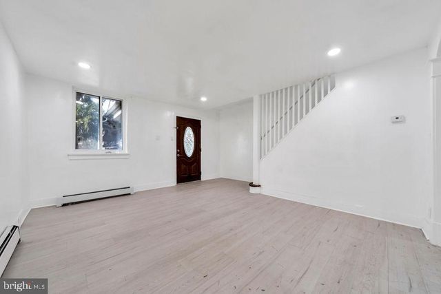 163 SPRINGTON RD, Upper Darby, PA 19082