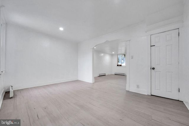 163 SPRINGTON RD, Upper Darby, PA 19082