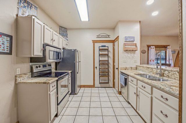 101 Hide Away Drive 7, Strawn, TX 76475