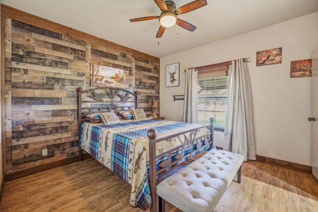 101 Hide Away Drive 7, Strawn, TX 76475