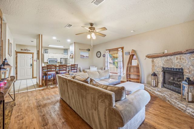 101 Hide Away Drive 7, Strawn, TX 76475