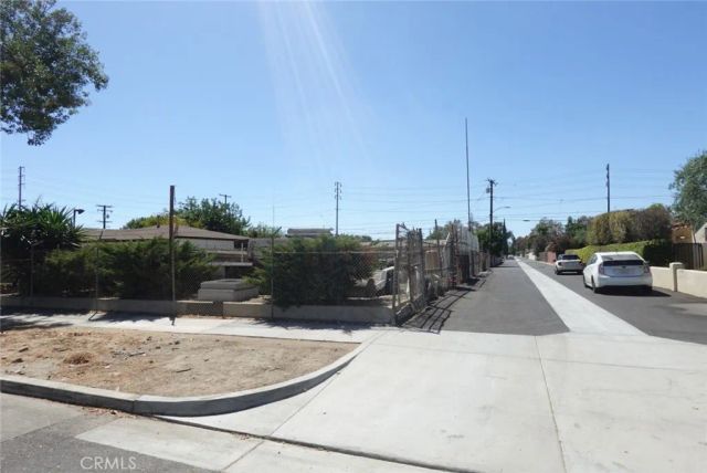 13248 5th, Chino, CA 91710