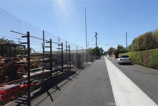 13248 5th, Chino, CA 91710