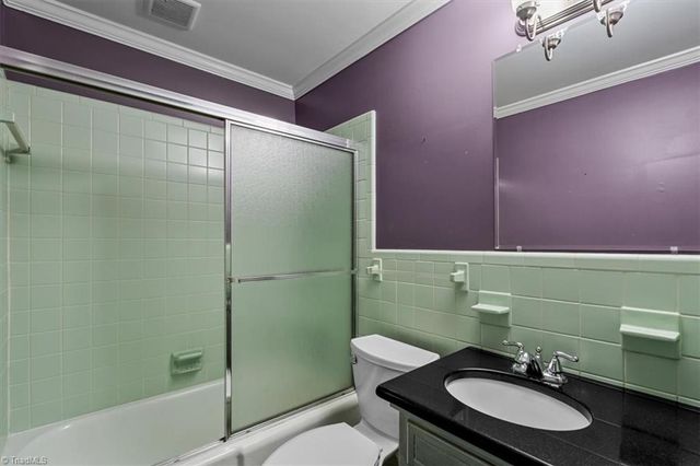 1609 Bolingbroke Road, High Point, NC 27265