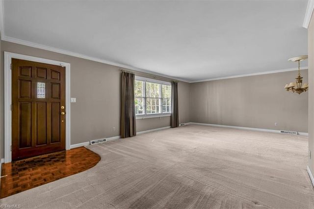 1609 Bolingbroke Road, High Point, NC 27265