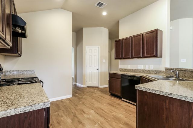 4309 Windswept Drive, Montgomery, TX 77356