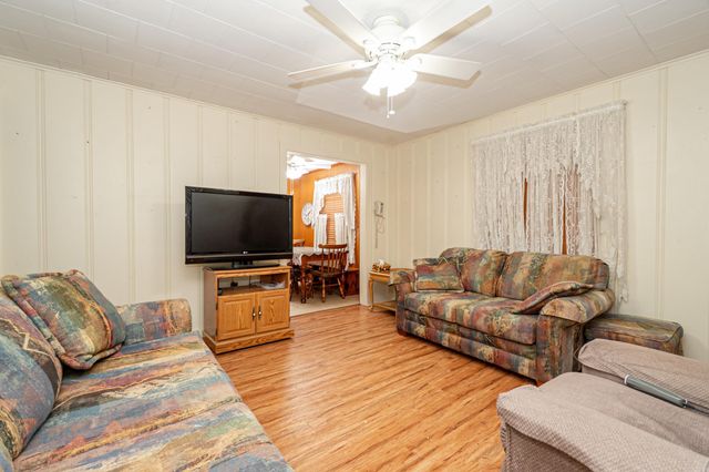 600 S Plum Street, Junction City, LA 71256