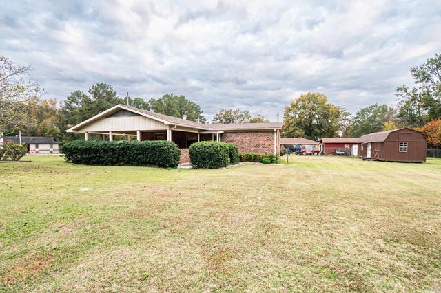 600 S Plum Street, Junction City, LA 71256