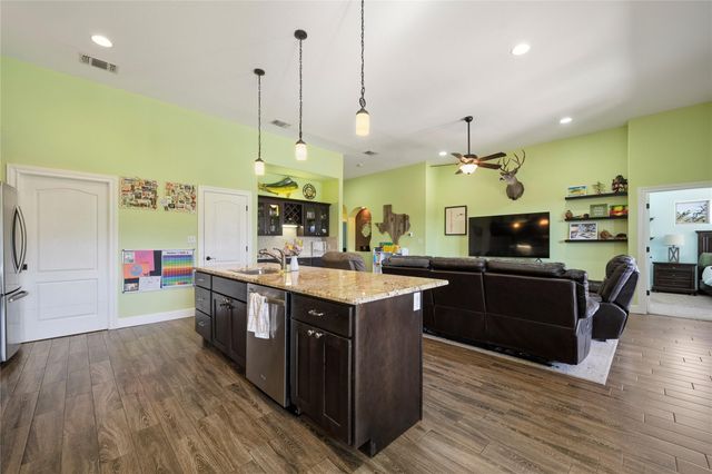 1773 Desiree ST, Canyon Lake, TX 78133