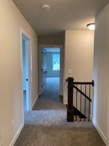21600 Elmway Drive Drive, Clinton Charter Township, MI 48035