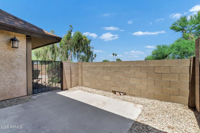 1714 W VILLAGE Way, Tempe, AZ 85282