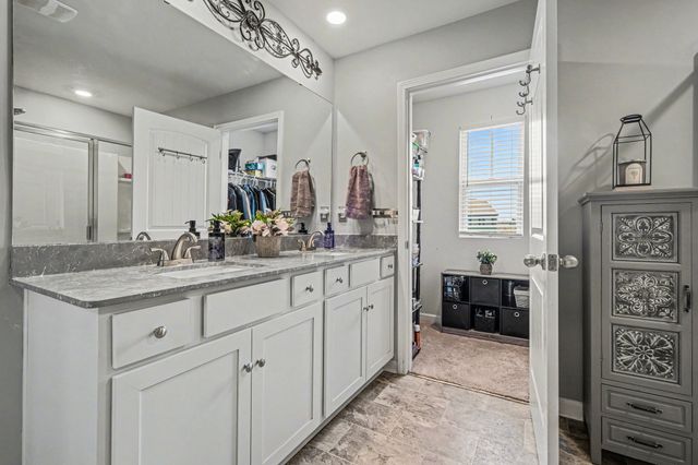 302 Ryan Rd, Chapel Hill, TN 37034