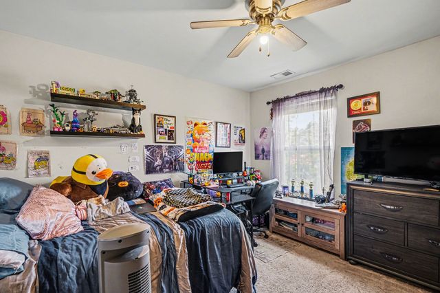 302 Ryan Rd, Chapel Hill, TN 37034