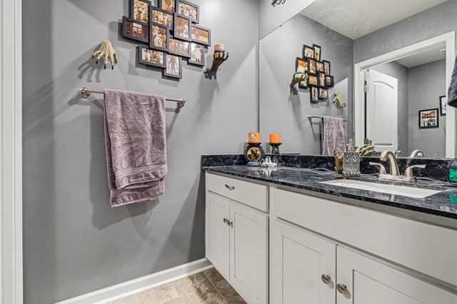 302 Ryan Rd, Chapel Hill, TN 37034
