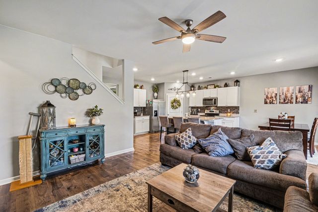 302 Ryan Rd, Chapel Hill, TN 37034