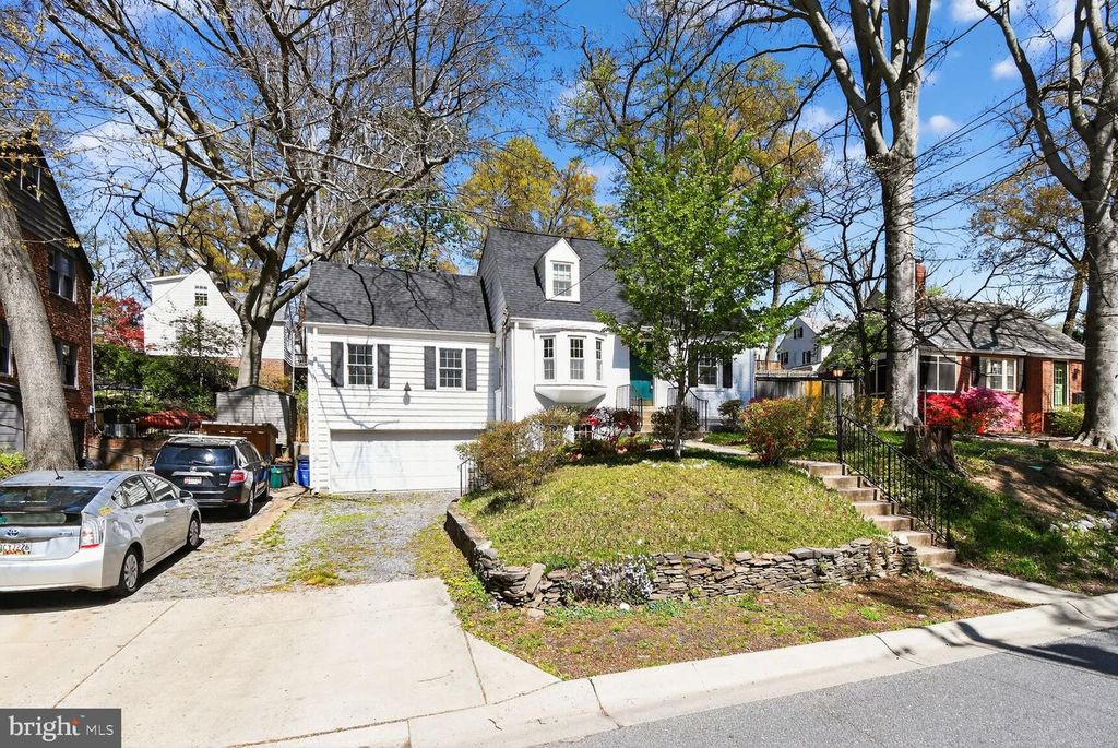 Image 44 of property listing at 12 PARKSIDE RD, Silver Spring, MD 20910