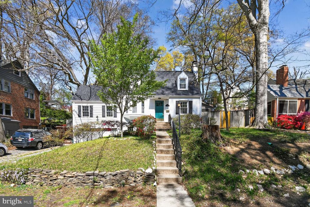 Image 46 of property listing at 12 PARKSIDE RD, Silver Spring, MD 20910