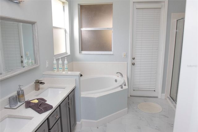 112 CYPRESS POINTE COURT, Davenport, FL 33896