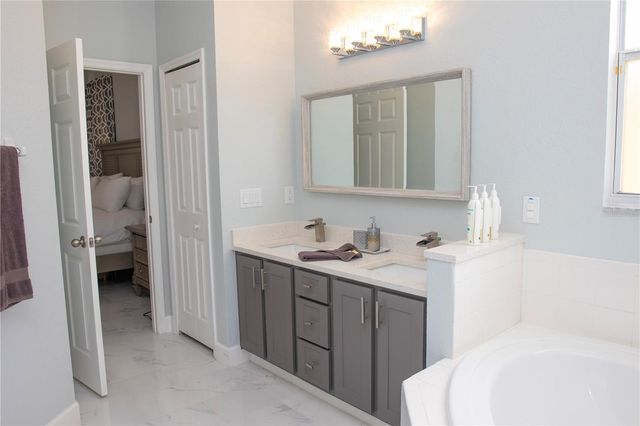 112 CYPRESS POINTE COURT, Davenport, FL 33896