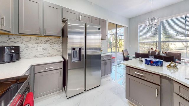 112 CYPRESS POINTE COURT, Davenport, FL 33896