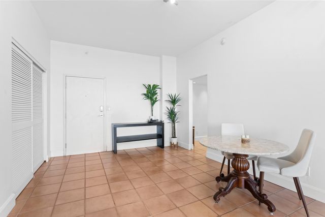 90 Edgewater Drive Ph23, Coral Gables, FL 33133