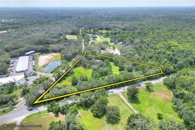 5226 LITHIA SPRINGS ROAD, Lithia, FL 33547