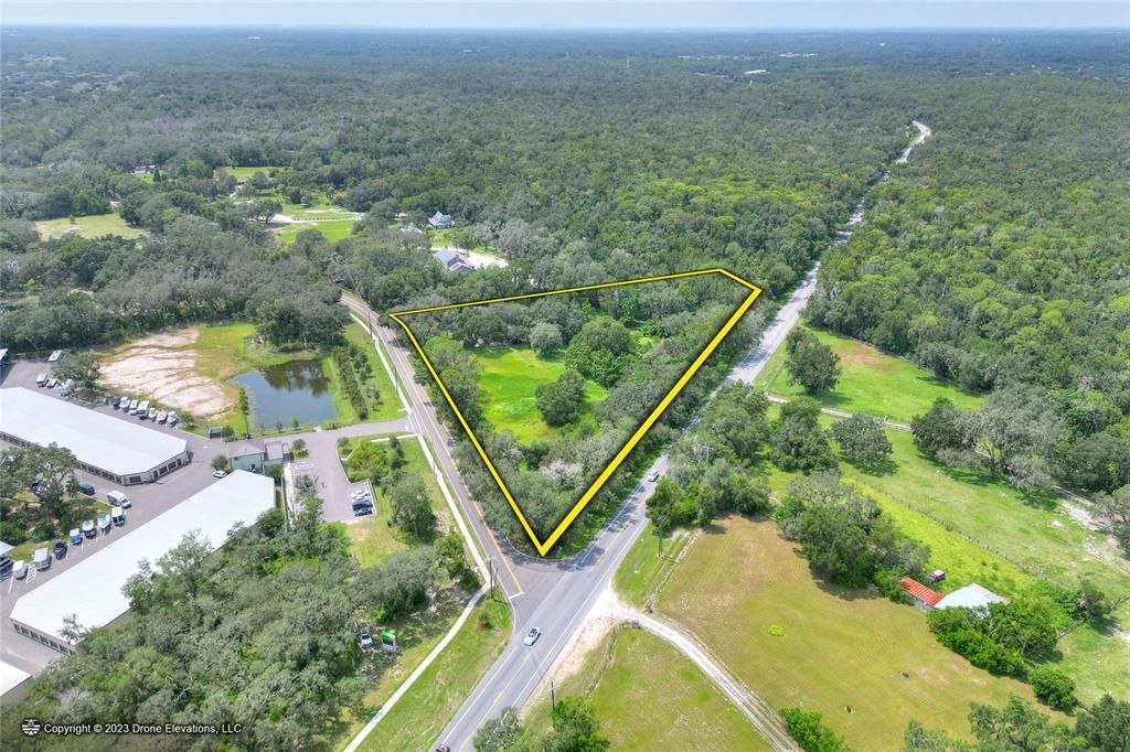5226 LITHIA SPRINGS ROAD, Lithia, FL 33547