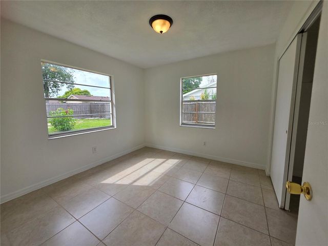 294 VALENCIA AVENUE, Kissimmee, FL 34743