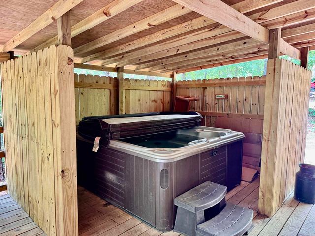 383 Belle Terre Drive, Hot Springs, AR 71913