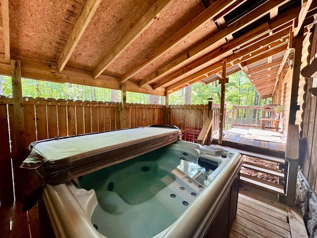 383 Belle Terre Drive, Hot Springs, AR 71913