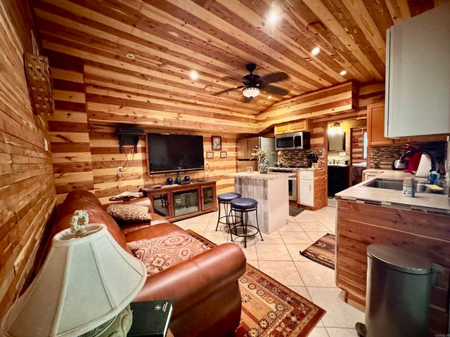 383 Belle Terre Drive, Hot Springs, AR 71913