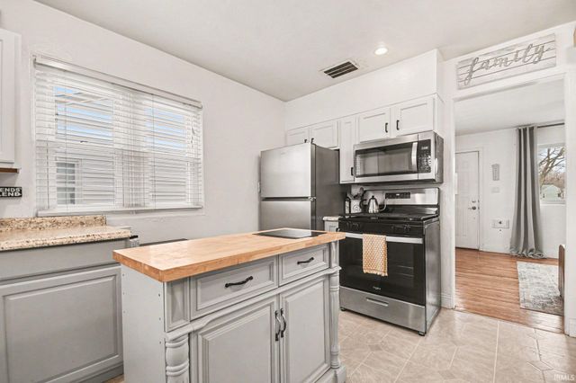 2301 Union Avenue, South Bend, IN 46615