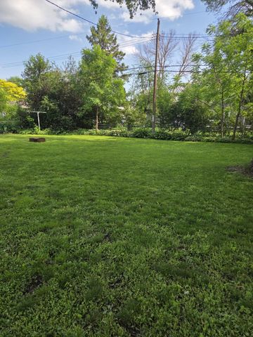 1213 Home Place, Faribault, MN 55021