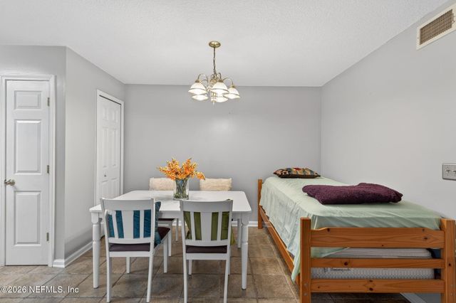 13715 RICHMOND PARK Drive 502, Jacksonville, FL 32224