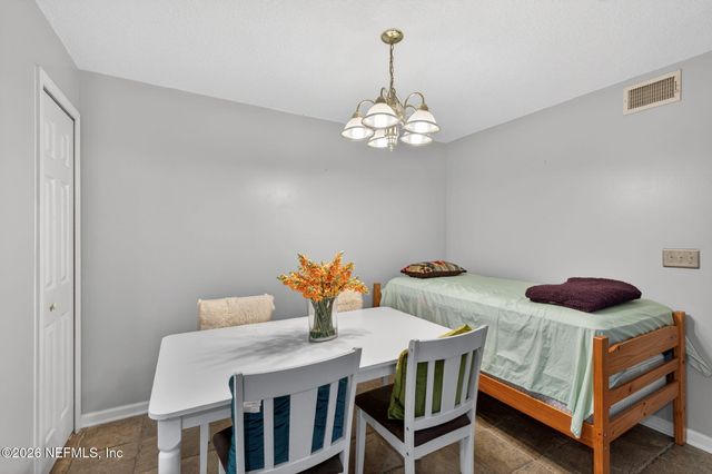 13715 RICHMOND PARK Drive 502, Jacksonville, FL 32224