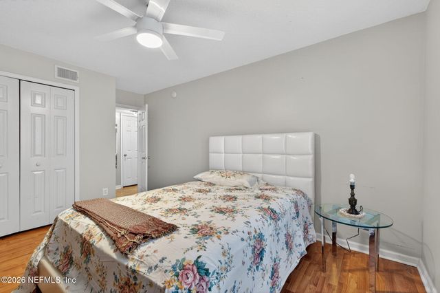 13715 RICHMOND PARK Drive 502, Jacksonville, FL 32224