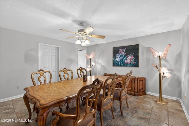 13715 RICHMOND PARK Drive 502, Jacksonville, FL 32224