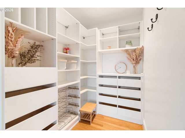 3419 Ne CESAR E CHAVEZ Blvd, Portland, OR 97212